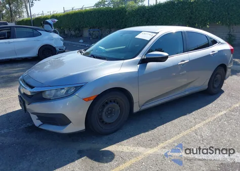 2017 Honda Civic Lx z USA, uszkodzony, nr VIN 2HGFC2F57HH545976